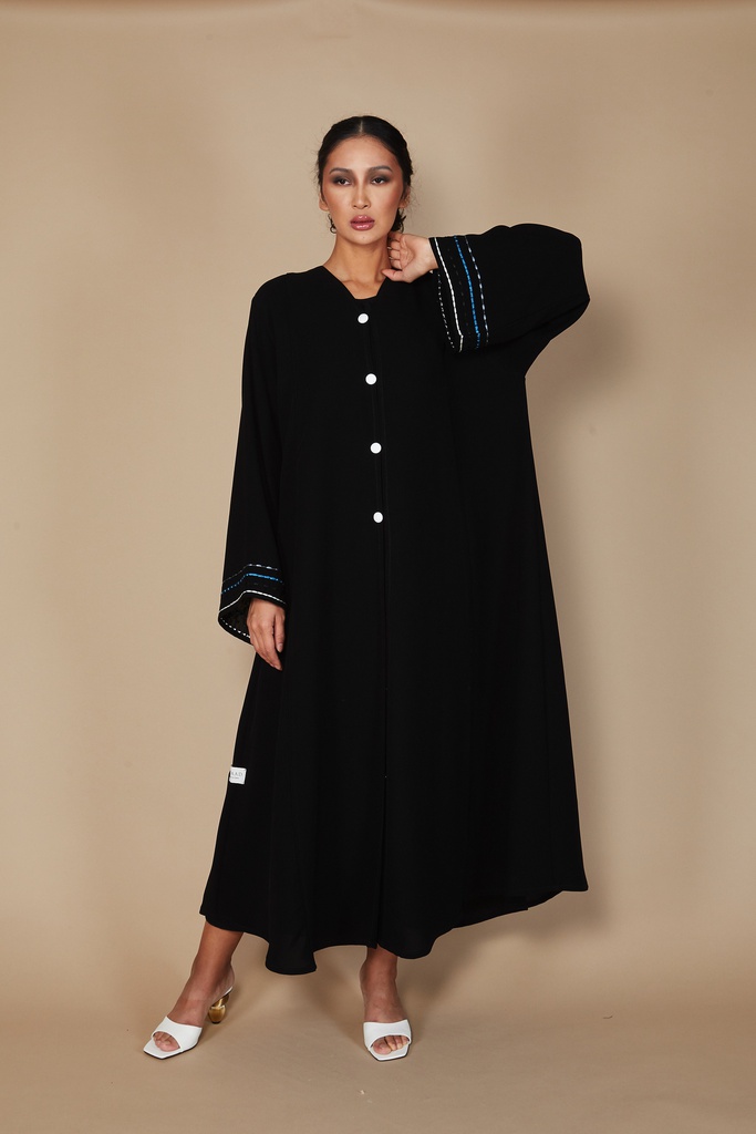 A-line buttoned down Abaya with lined embroidery