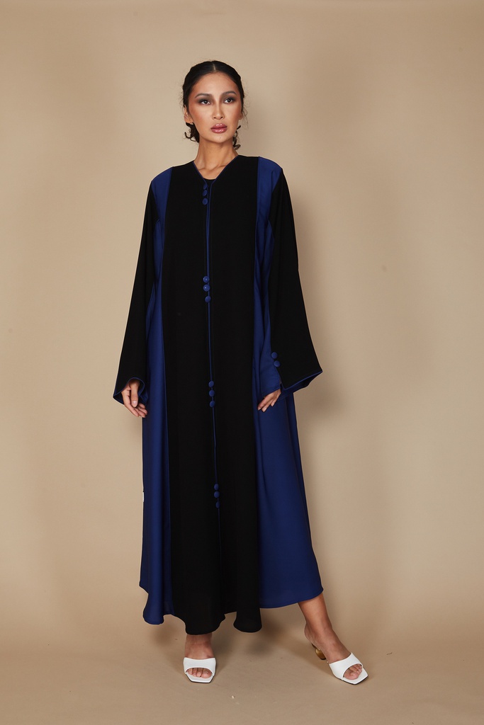 A-line buttoned down with side accents