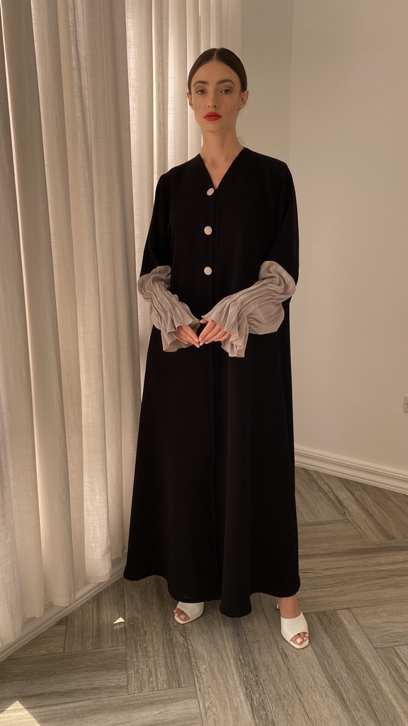 The Delicate Pleated Sleeve