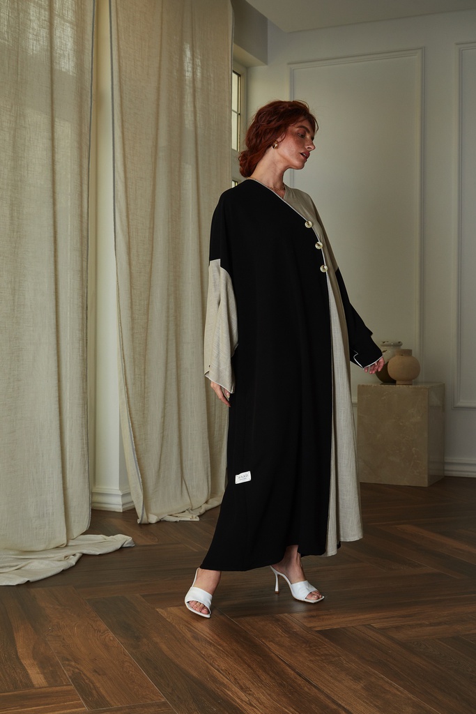 The Mona Abaya