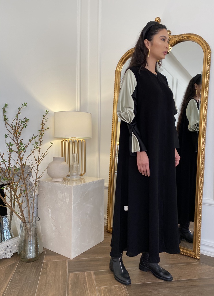 The elegant tafeta sleeve