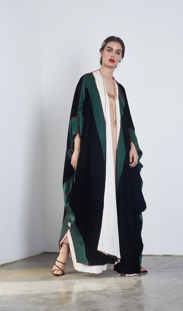 The silk double face in dark green