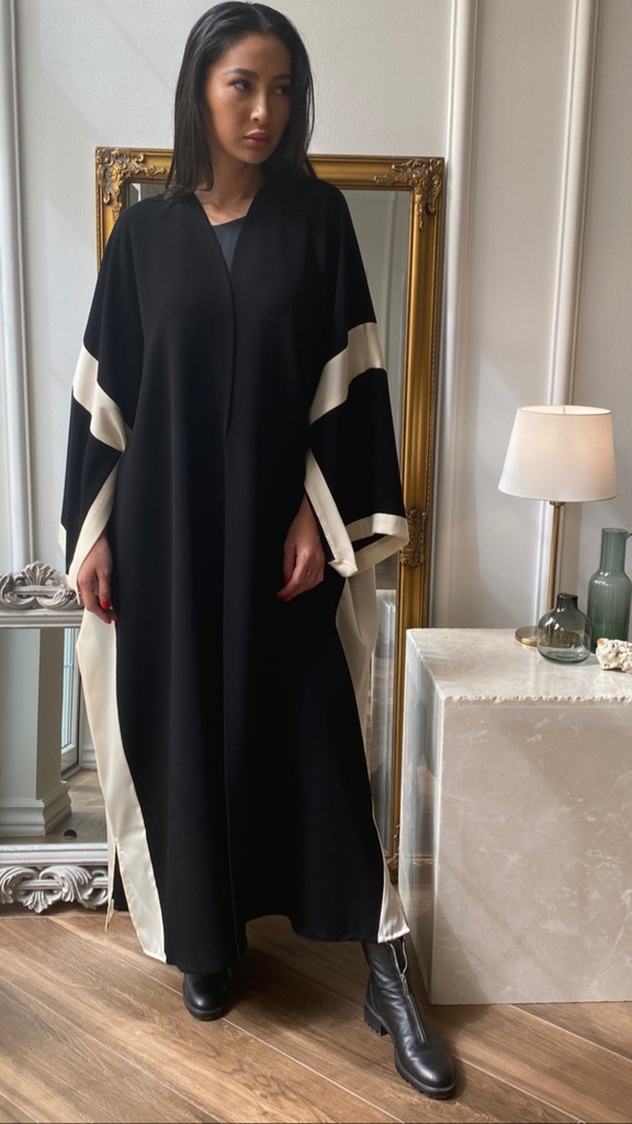 The silk trim box Abaya