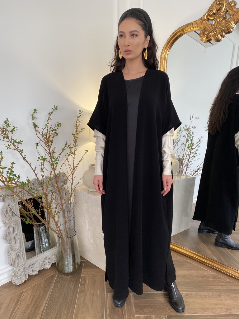 The unique sleeve in tafeta 