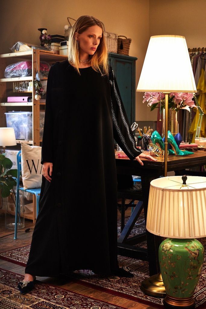 formal chic abaya