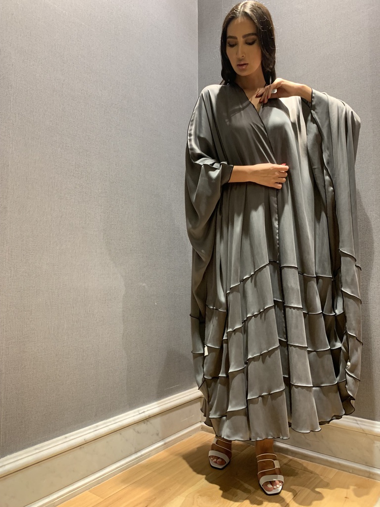 full silk ruffles bisht