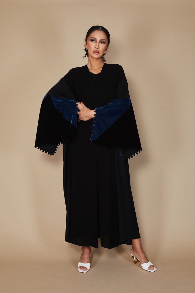 Velvet loop in navy and black