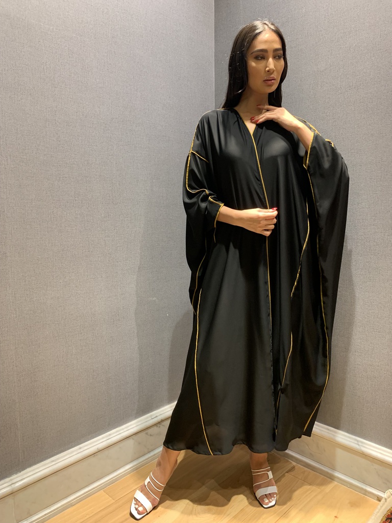 The Full Nada Linen piping Bisht